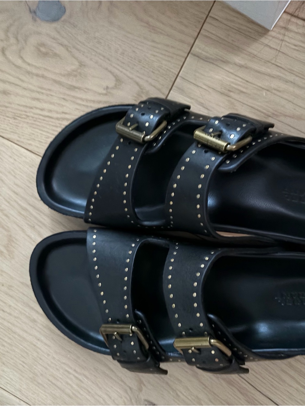 Isabel Marant Lennyo Sandal - Picture 11 of 15